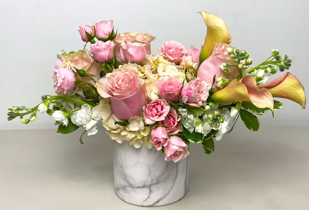 Bubbles and Blooms - Luxe Stems Floral Design Gallery